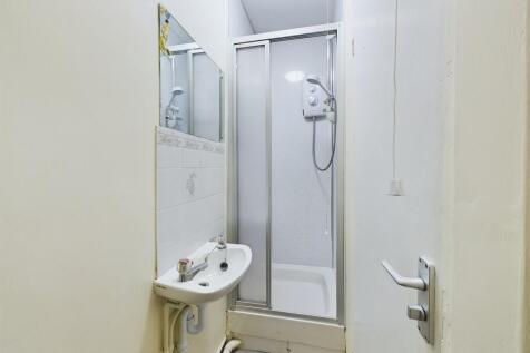 CAM03974G0-PR0054...