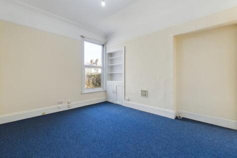 CAM03974G0-PR0054...