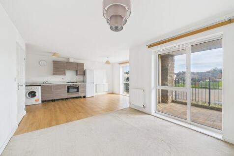 CAM02089G0-PR0441...