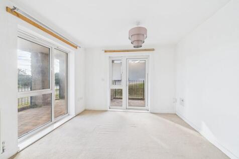 CAM02089G0-PR0441...