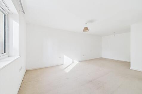 CAM02089G0-PR0441...