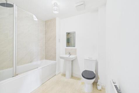 CAM02089G0-PR0441...