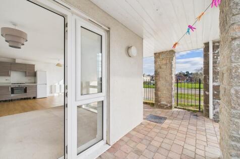 CAM02089G0-PR0441...