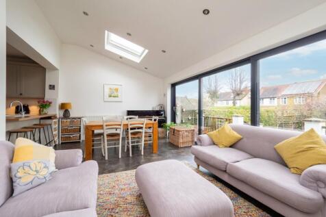 Dining/Living Room