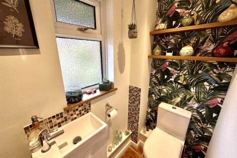 CLOAKROOM/WC