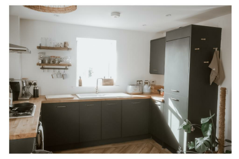 OPEN PLAN KITCHEN/ DINING/ LIVING ROOM