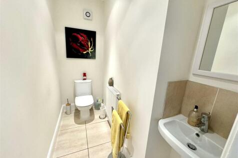 CLOAKROOM/WC