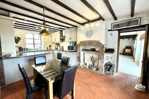 OPEN PLAN KITCHEN/BREAKFAST ROOM
