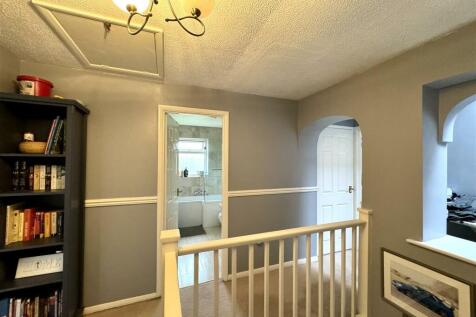 FIRST FLOOR STAIRS AND LANDING
