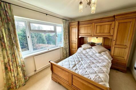 BEDROOM 5/STUDY