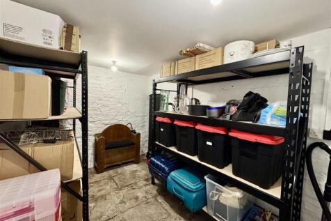 GYM/STOREROOM