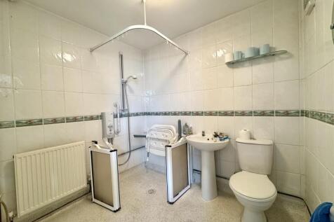 WET ROOM