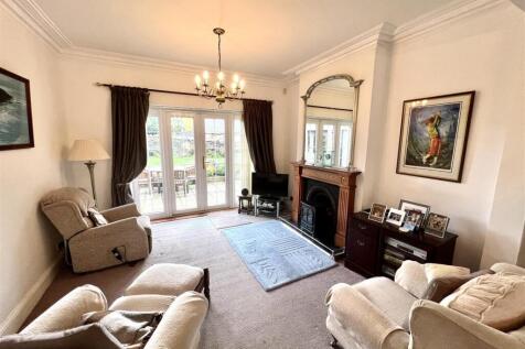 DRAWING ROOM