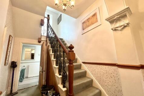 FIRST FLOOR STAIRS AND LANDING