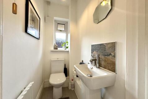 WC/CLOAKROOM