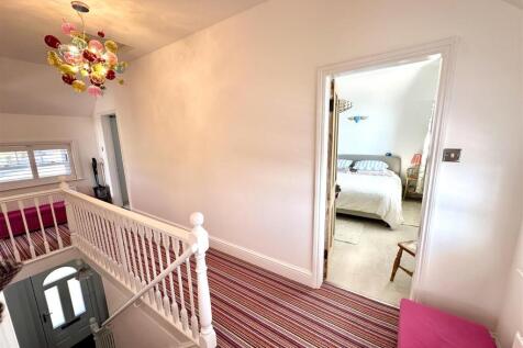 FIRST FLOOR STAIRS AND LANDING