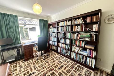 STUDY/LIBRARY