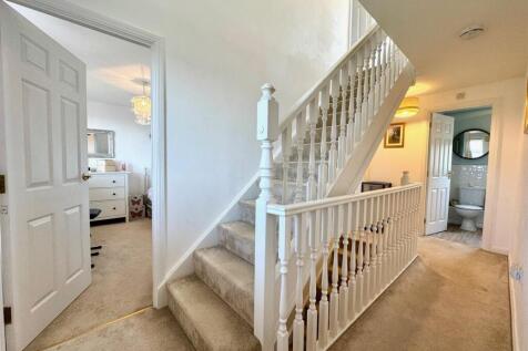 FIRST FLOOR STAIRS AND LANDING