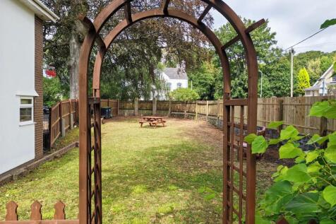 GARDENS