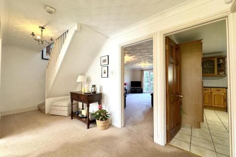 FIRST FLOOR STAIRS AND LANDING