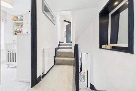 FIRST FLOOR STAIRS AND LANDING