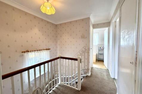 FIRST FLOOR STAIRS AND LANDING