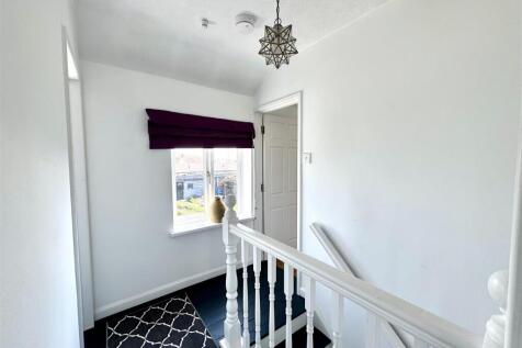 FIRST FLOOR STAIRS AND LANDING