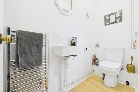 CLOAKROOM/WC