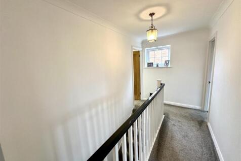 FIRST FLOOR STAIRS AND LANDING