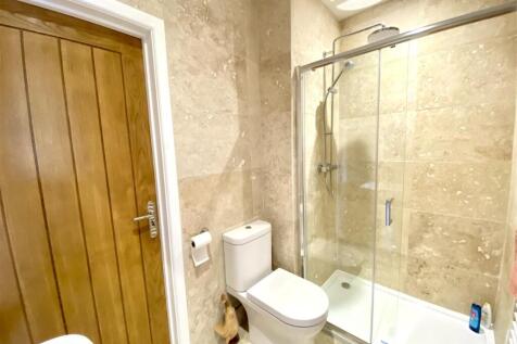 JACK &amp; JILL BATHROOM