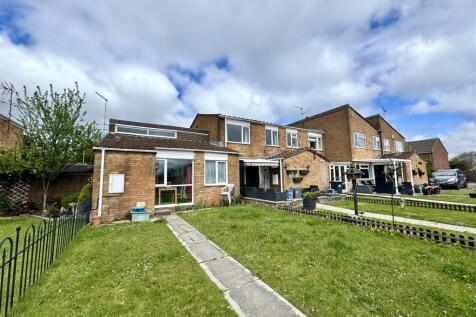 7 Oak Close