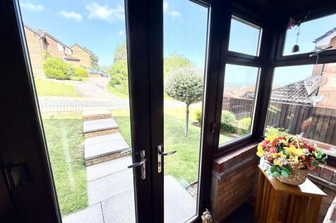 ENTRANCE PORCH
