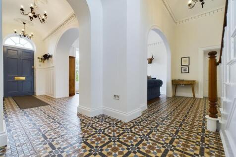 Hall.jpg