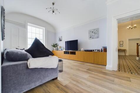 Annexe sitting room.jpg