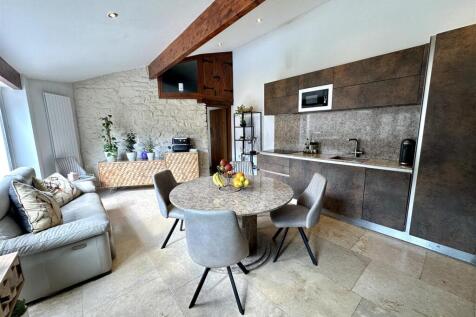 KITCHEN/FAMILY/LIVING ROOM