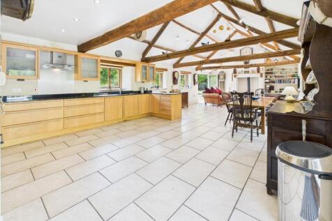 KITCHEN/FAMILY/DINING ROOM
