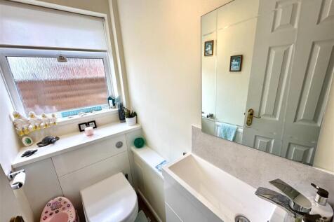 CLOAKROOM/WC
