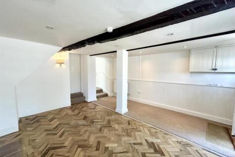 Living room.jpeg