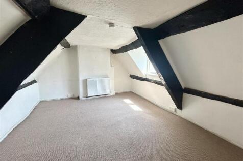 Bedroom 2.jpeg