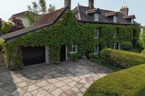 Pwllmeyric House