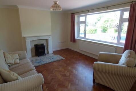 Living room.JPG