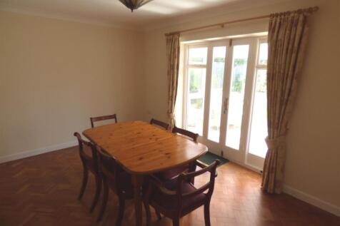 Dining Room.JPG