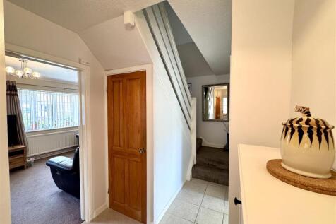 FIRST FLOOR STAIRS AND LANDING