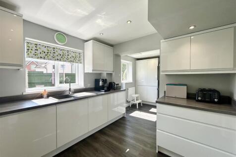 Kitchen.jpeg