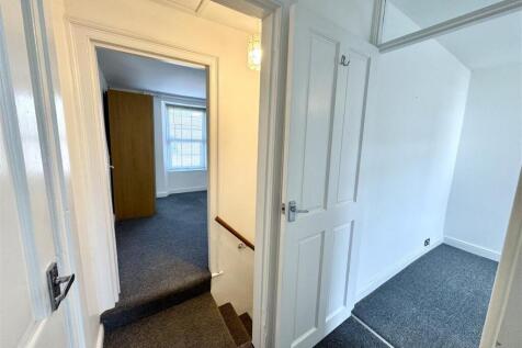 FIRST FLOOR STAIRS AND LANDING