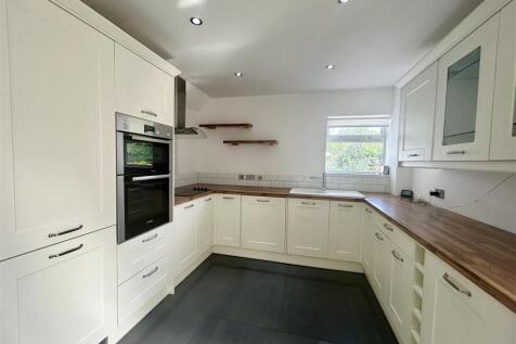 Kitchen.jpeg