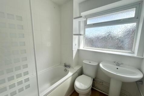 Bathroom.jpeg