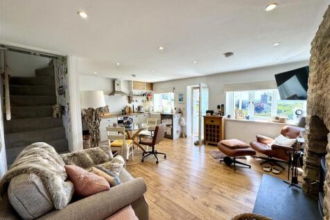 KITCHEN/DINING/LIVING ROOM