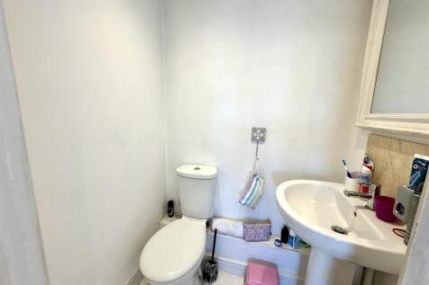 EN-SUITE WC