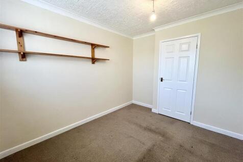 Bedroom 2.jpeg